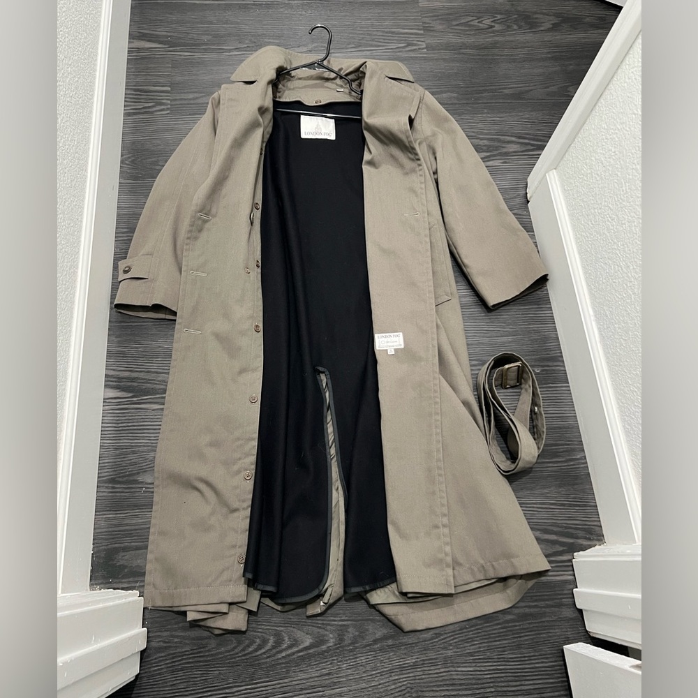 London fog trench coat 10p